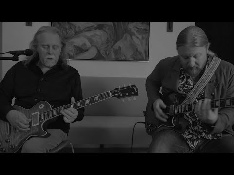 Warren Haynes  - These Changes ft. Derek Trucks (Whisper Sessions)