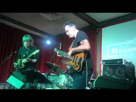 #Mike Stern & Jeff Lorber #Righteous, the very best live version ever