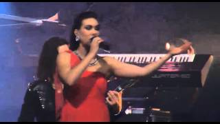 Elize Ryd &amp; Raskasta Joulua Carola Cover - Himlen i min famn. Tv performance YLE, Finland