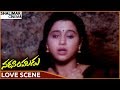 Narasimhudu Movie Sarath Kumar Devayani Superb Love Scene Sarath Kumar Shalimarcinema