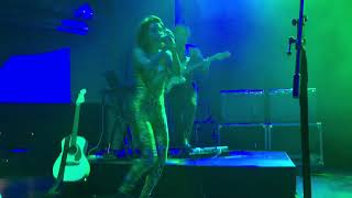 Meg Myers - Tear Me To Pieces