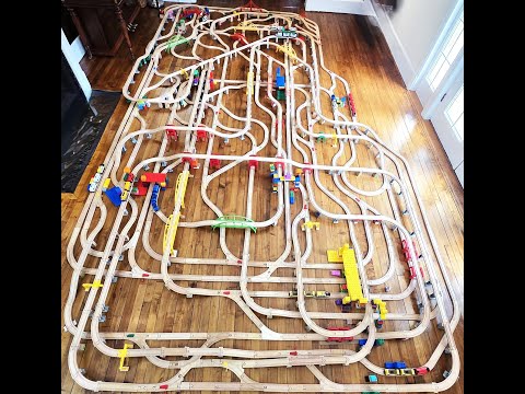 Wooden Tracks Electric Trains: Nine Trains, Nine Loops? Part 1