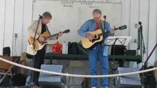 Larry Dolamore & Bob Rafkin perform Jambalaya
