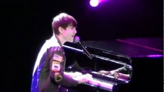 greyson chance live in manila - paparazzi (HD)