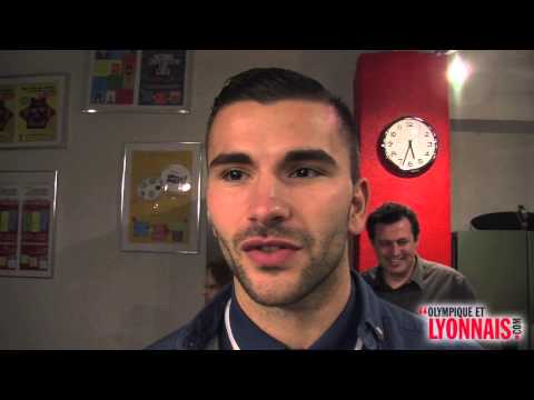 Anthony Lopes dans la cour des Gones