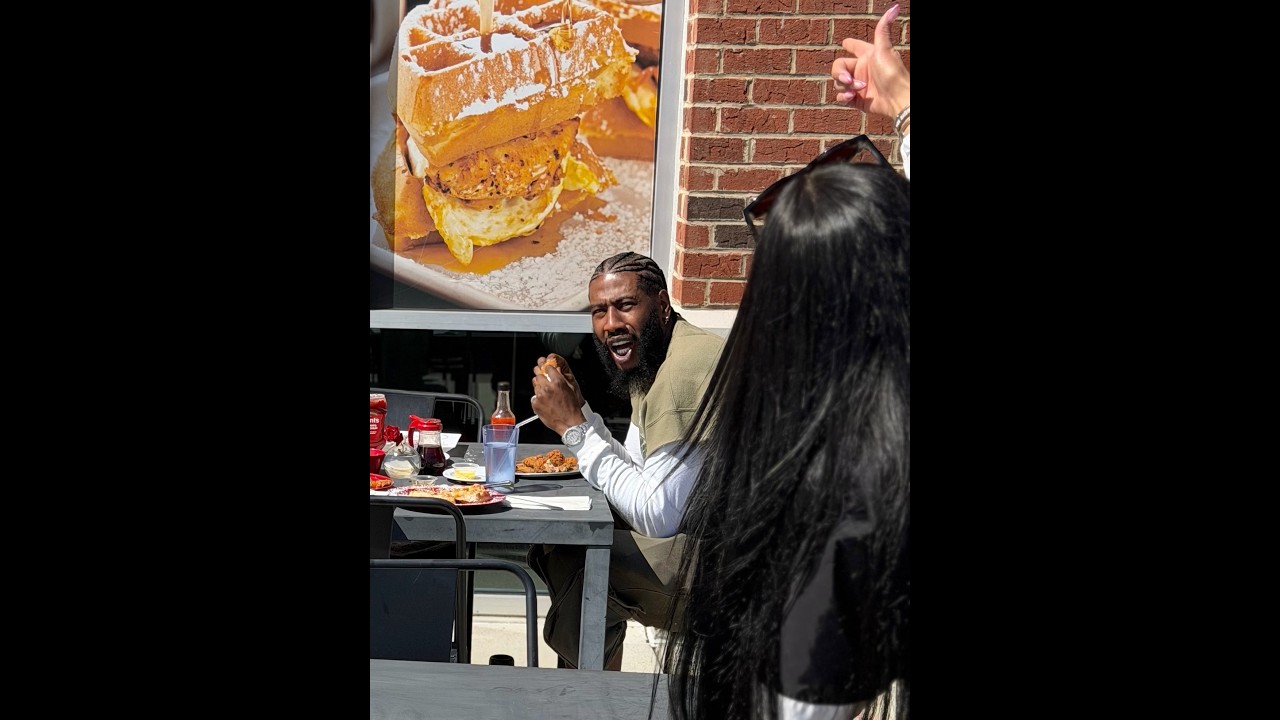 When Shayla catches Iman with another girl!