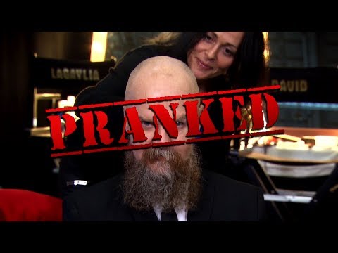David Batra prankar Alexander Bard med faketatuering i Talang 2018 - Talang (TV4)
