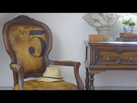 How to paint fabric upholstery with Chalk Paint.