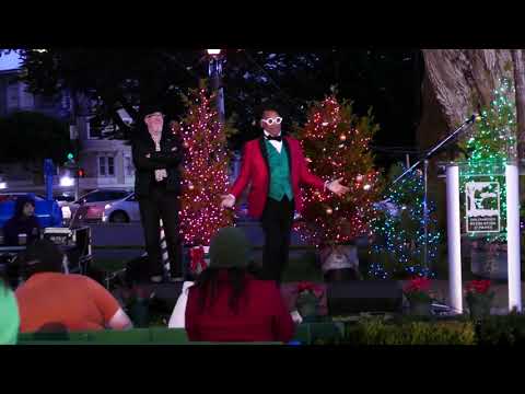 Holiday Tree Lighting at McLaren Lodge 12.6.2018