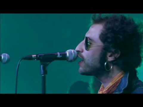 Mikel Erentxun - A un minuto de ti (con Leiva) (El club de las horas contadas)