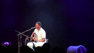 Seu Jorge Encore Performance of Bowie&#39;s &quot;Oh! You Pretty Things&quot; at The Howard Theatre, D.C. 11/8/16