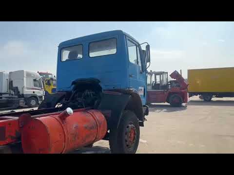 EL19903 - Mercedes-Benz SK 2228