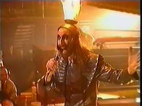 Mystical Machine Gun (live on TFI Friday, Feb 1999) - Kula Shaker feat. Arthur Brown