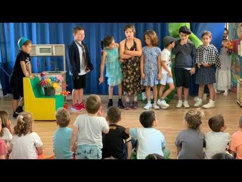 Corre, corre Cabaciña  Adaptación