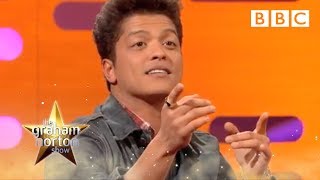 Bruno Mars Sings &#39;Forget You&#39; with the audience | The Graham Norton Show - BBC