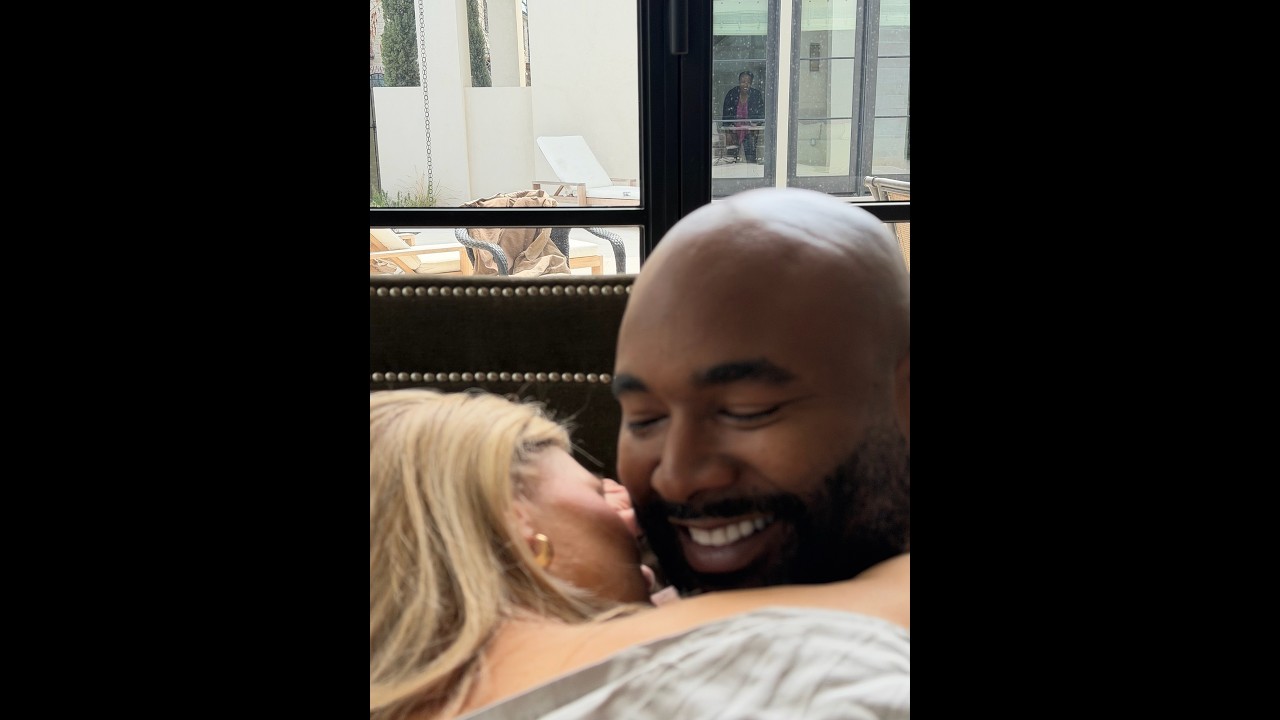 When Ms. Gladys catches Mike scrambling Lesa's egg whites!