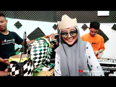 TURUN SINTREN MUSIK TENGDUNG SANDIWARA VOC. NESA NATA JAYA