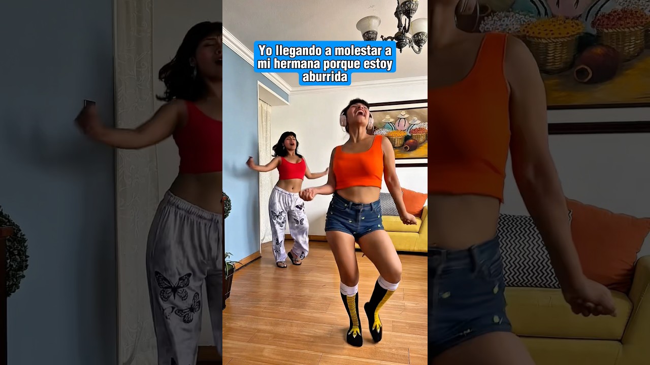 Molestando a mi hermana 🤣🤭 #shorts #humor #tiktokvideo #latina #comedia #funny #peru #fyp