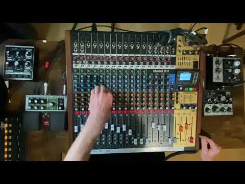 Shabba Ranks - Shine Eyed Girl (Stepper Remix)