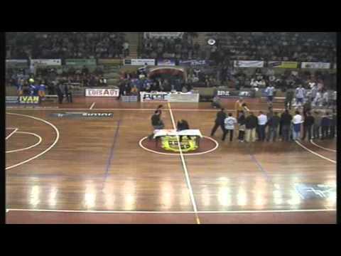 ORO PALENCIA BALONCESTO,79 - FORD BURGOS ,87 (30/03/2012 0:00:00)