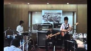 A Little Bumpin - Lee Ritenour Cover By Jutasin