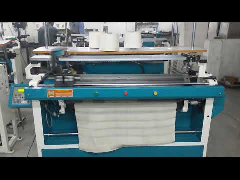 Computerized collar flat knitting machine