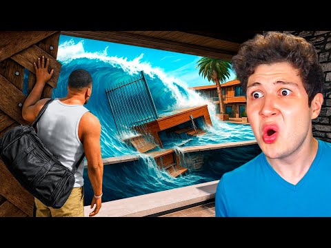 PROTECTING my HOUSE from a TSUNAMI in GTA 5! 🌊🏡 (Mods)
