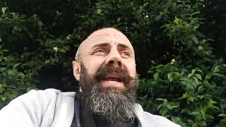 Zengin kızla çıkmak (Redpill)