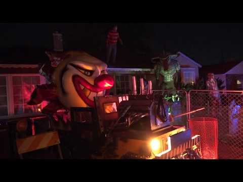 The Backwoods Maze in Burbank 2017 - Los Angeles Home Haunt