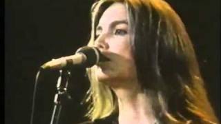 Emmylou Harris And The Hot Band - Two More Bottles Of Wine (Red Rocks Amphitheater in 1984)