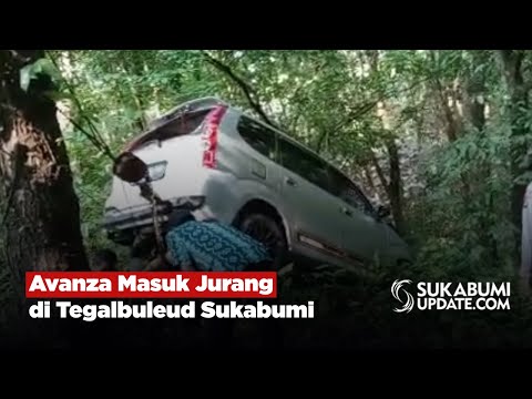 Avanza Masuk Jurang di Tegalbuleud Sukabumi