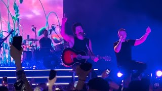 Download lagu Dan   Shay • My Side Of The Fence • Live at Wells Fargo Center Philadelphia PA 4/11/2024 mp3