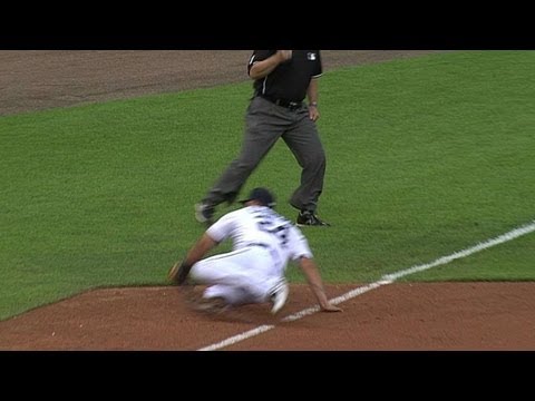 Miggy makes a nice diving stop in the fifth