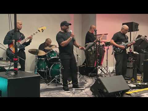 Promotional video thumbnail 1 for Silky Soul Band- Maze Tribute Band