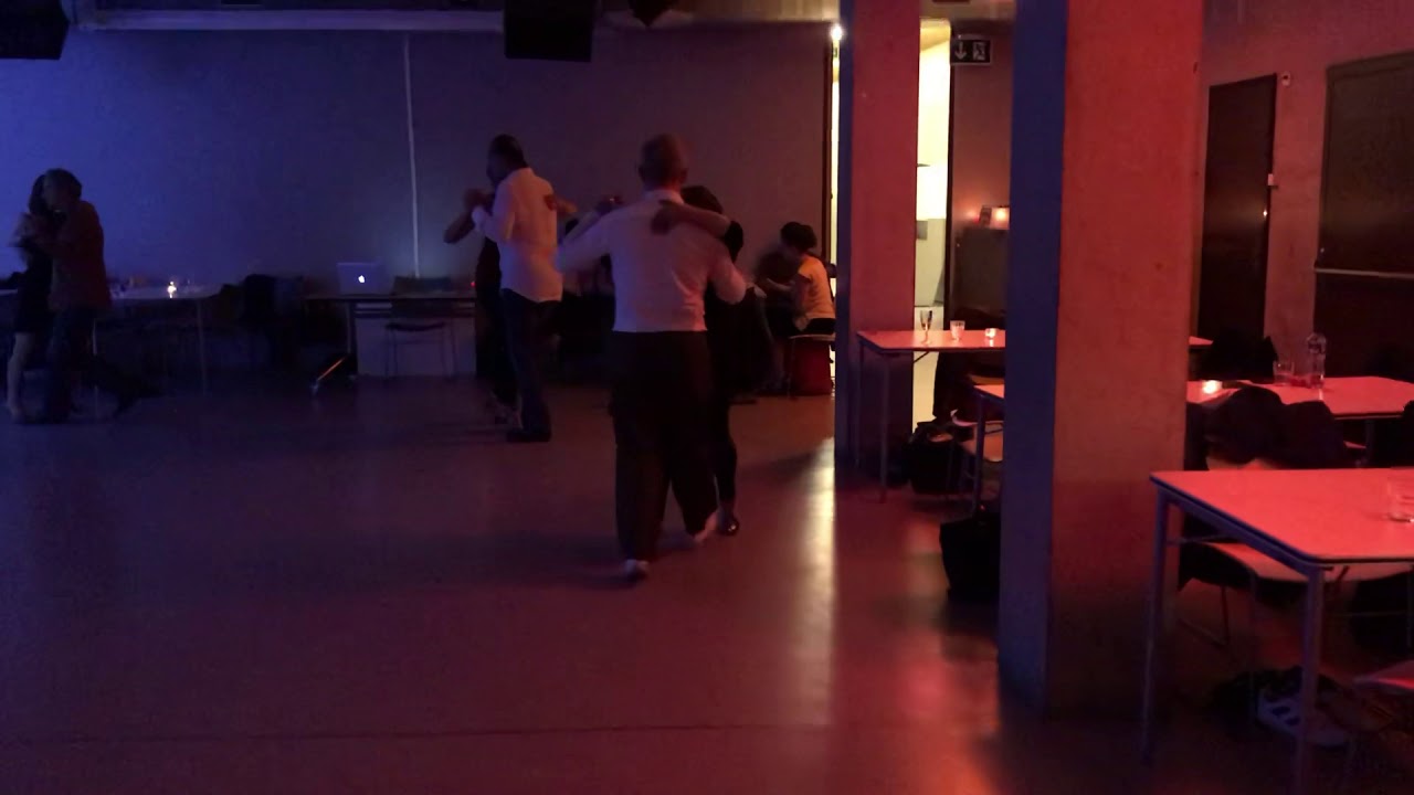 Mamá dancing Picante @ Milonga Brava