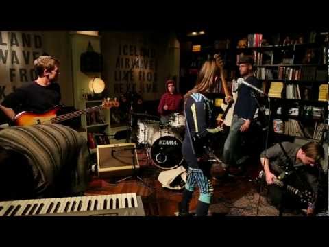 Mr. Silla - One Step (Live on KEXP)