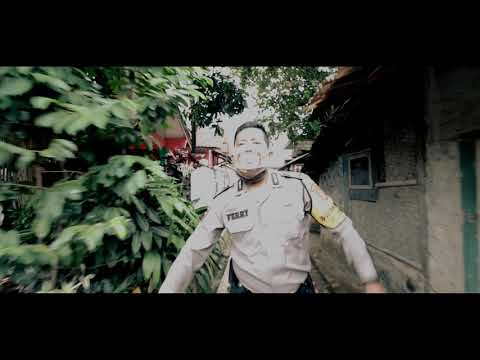 SONG DETECTIVE FERRY