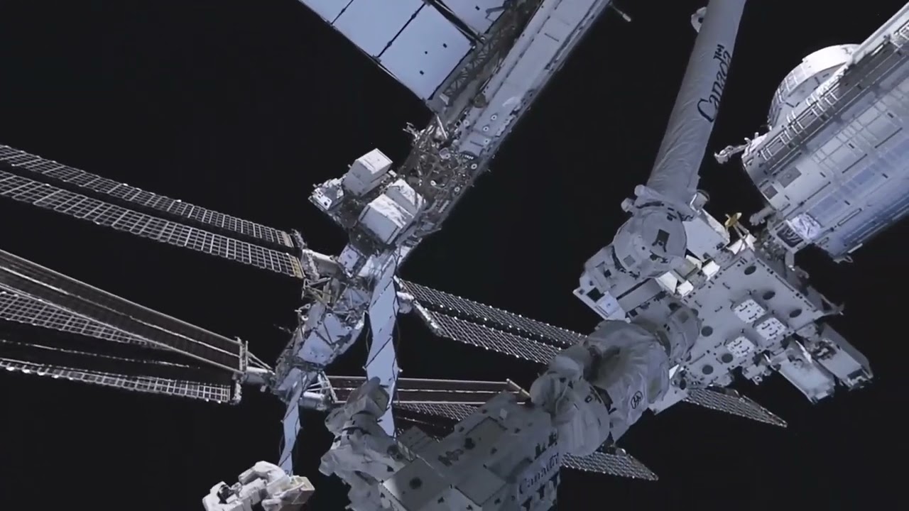 VR Experiences: Space Explorers: Blue Marble Preview