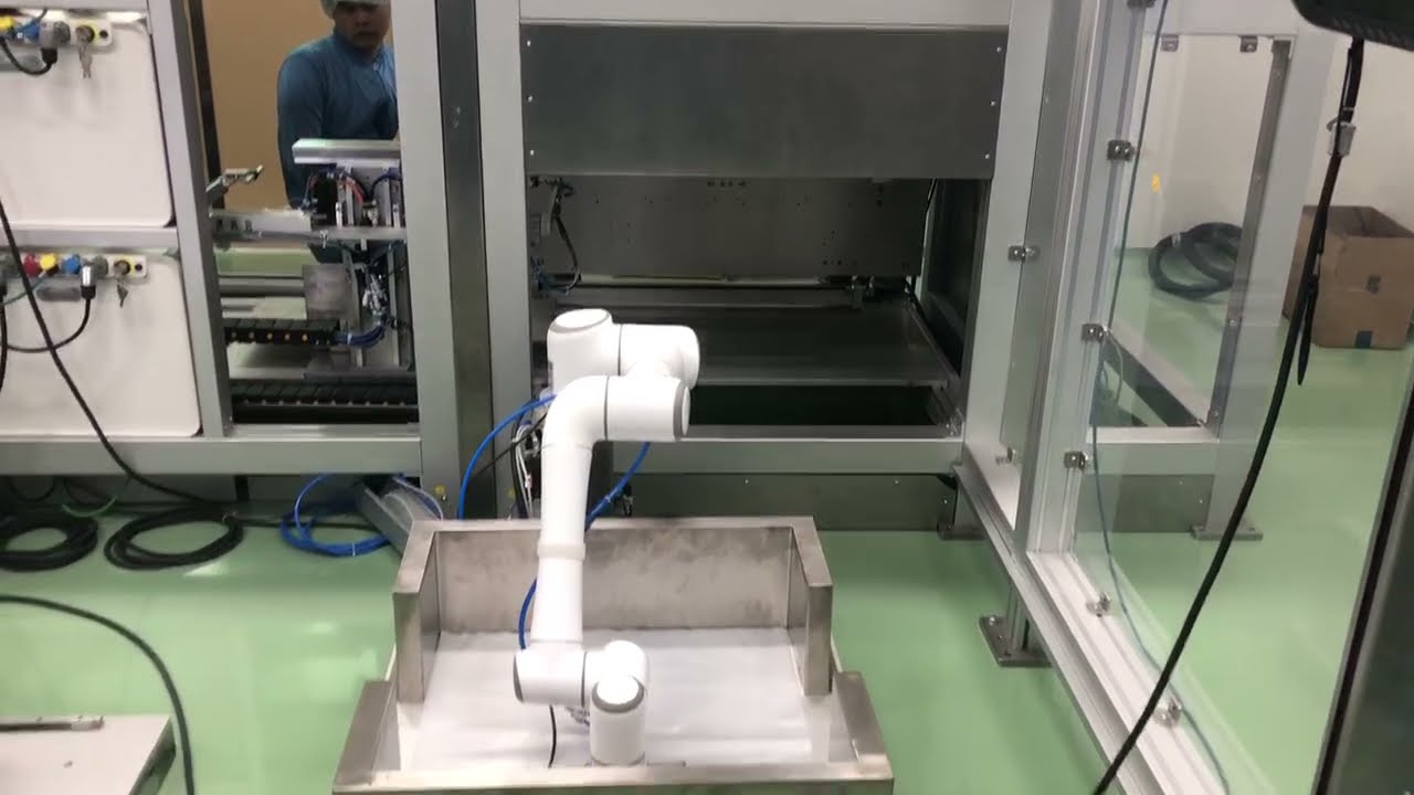 ELITE ROBOT EC63 AstraZeneca's packaging line