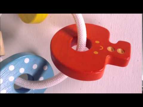 Plan Toys - Drewniana grzechotka klucze / 5217