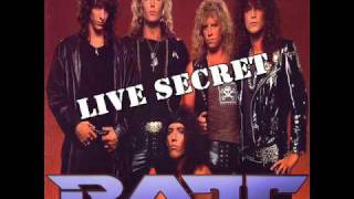 RATT - One Step Away (live 1990) Germany