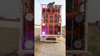 Download lagu Devra E Dhodhiye Ke Aashiq Ba#Chandan Chanchal #dj#dance#remix New Bhojpuri Song 2023#djviral#shorts mp3