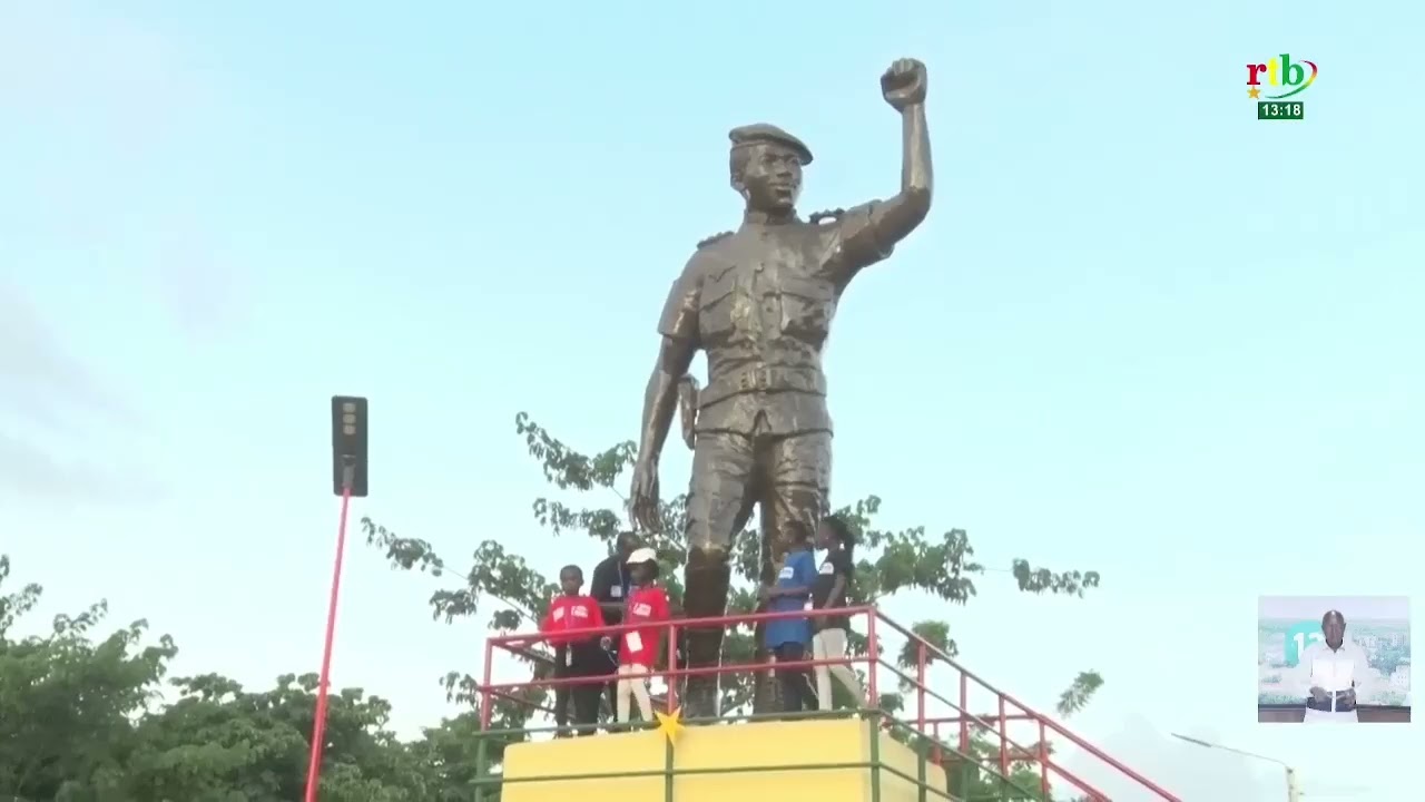 Camps vacances apprentissage : Les campeurs visitent le mausolée Thomas Sankara