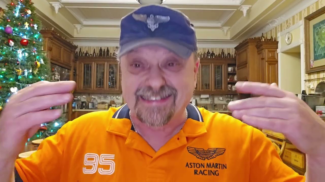 Почему 5 марта у меня стоит ёлка, а у Трампа не стоит рейтинг и у Зели упал,а сл