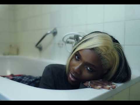 Salle - Psycho (Official Music Video)