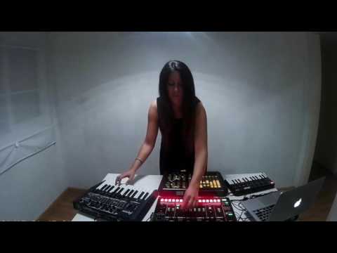 Nølah - Kharon (Tulipa Recordings) LIVE ACT