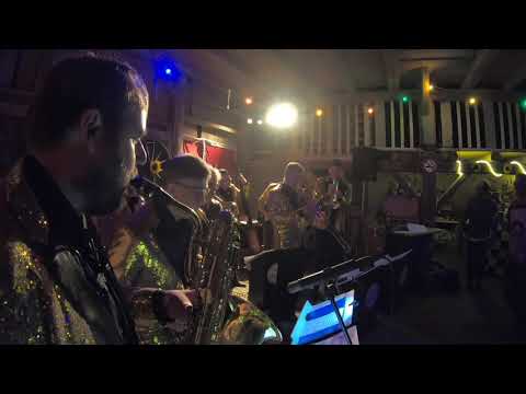 Sir Jay & The Skatanauts - Dragon's Breath (live)