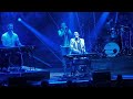 Mike and the Mechanics - Let Me Fly (Live)