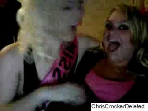 Chris Crocker Kissed a Girl and he liked IT!
