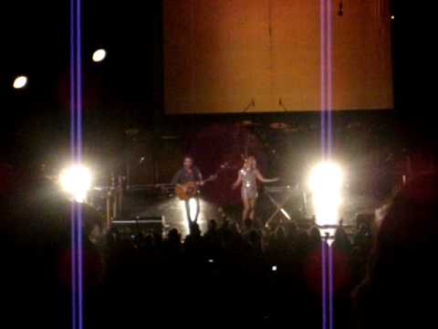 METRIC Live - Combat Baby Sing-a-Long Style